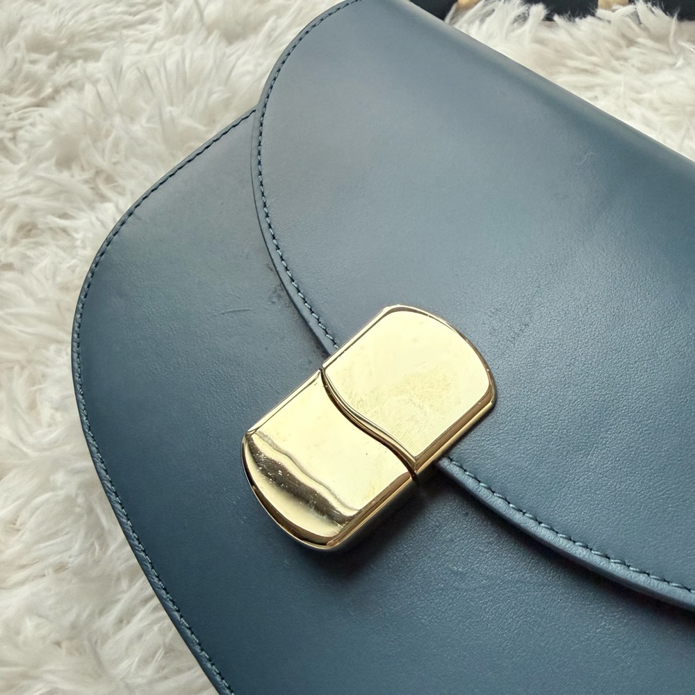 Sezane Claude Bag in Smooth Blue (Discontinued color!) - Picture 5 of 8